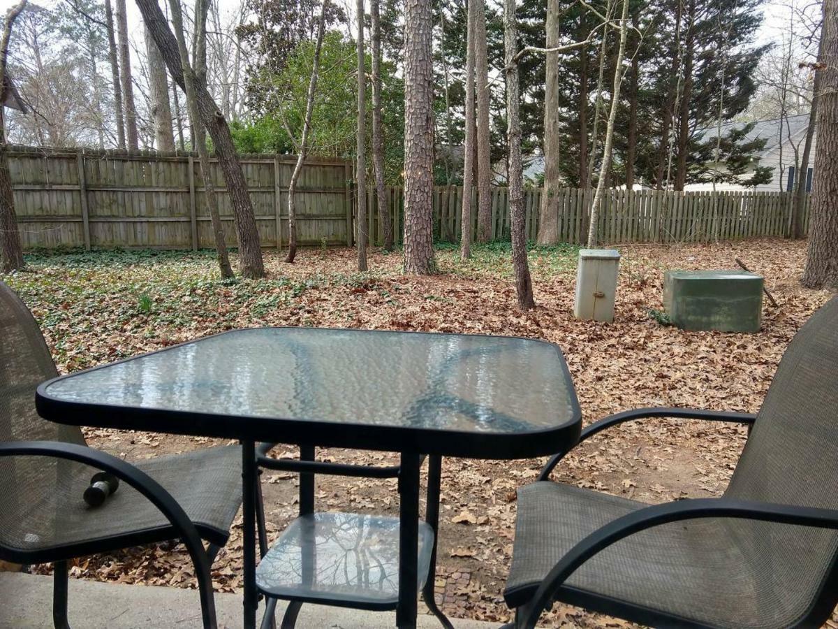 Charming Condo In Central Raleigh Zewnętrze zdjęcie